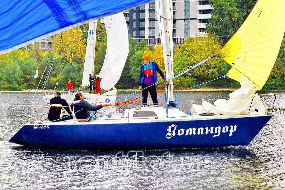Увеличить фото парусной яхты Командор Парусная яхта Командор