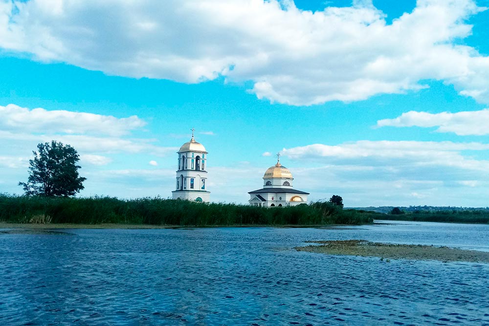 Маршрут прогулки от Конча Заспы до Ржищева Увеличить фото маршрута прогулки от Конча Заспы до Ржищева