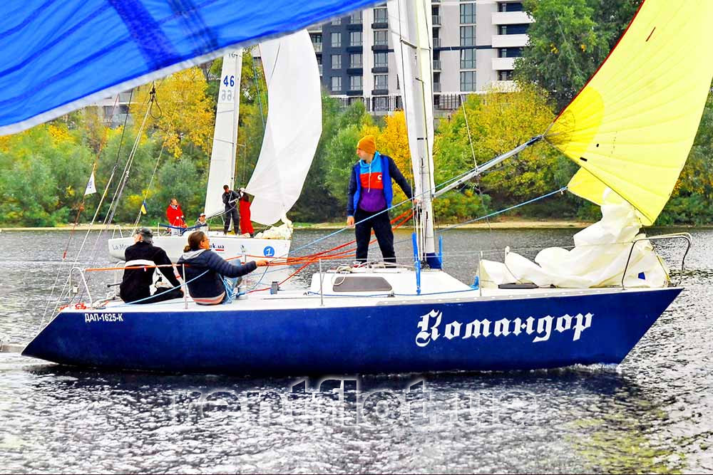 Увеличить фото парусной яхты Командор Парусная яхта Командор